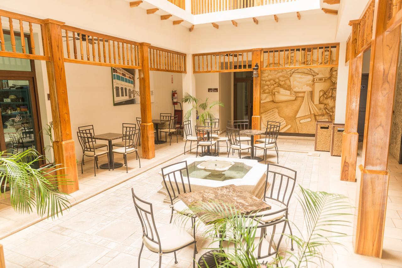 Hotel Presidente 拉斯塔布拉斯 外观 照片