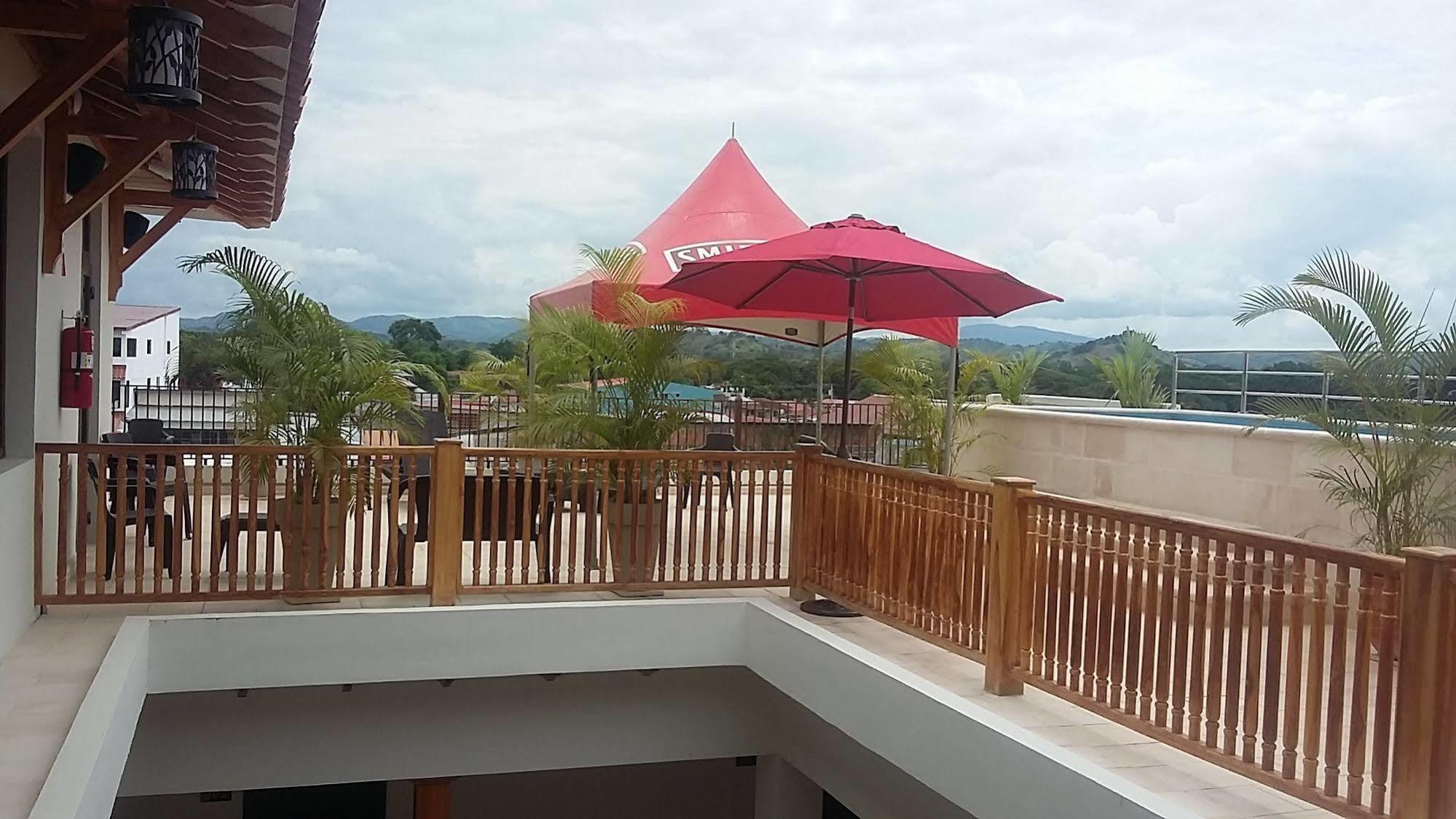 Hotel Presidente 拉斯塔布拉斯 外观 照片